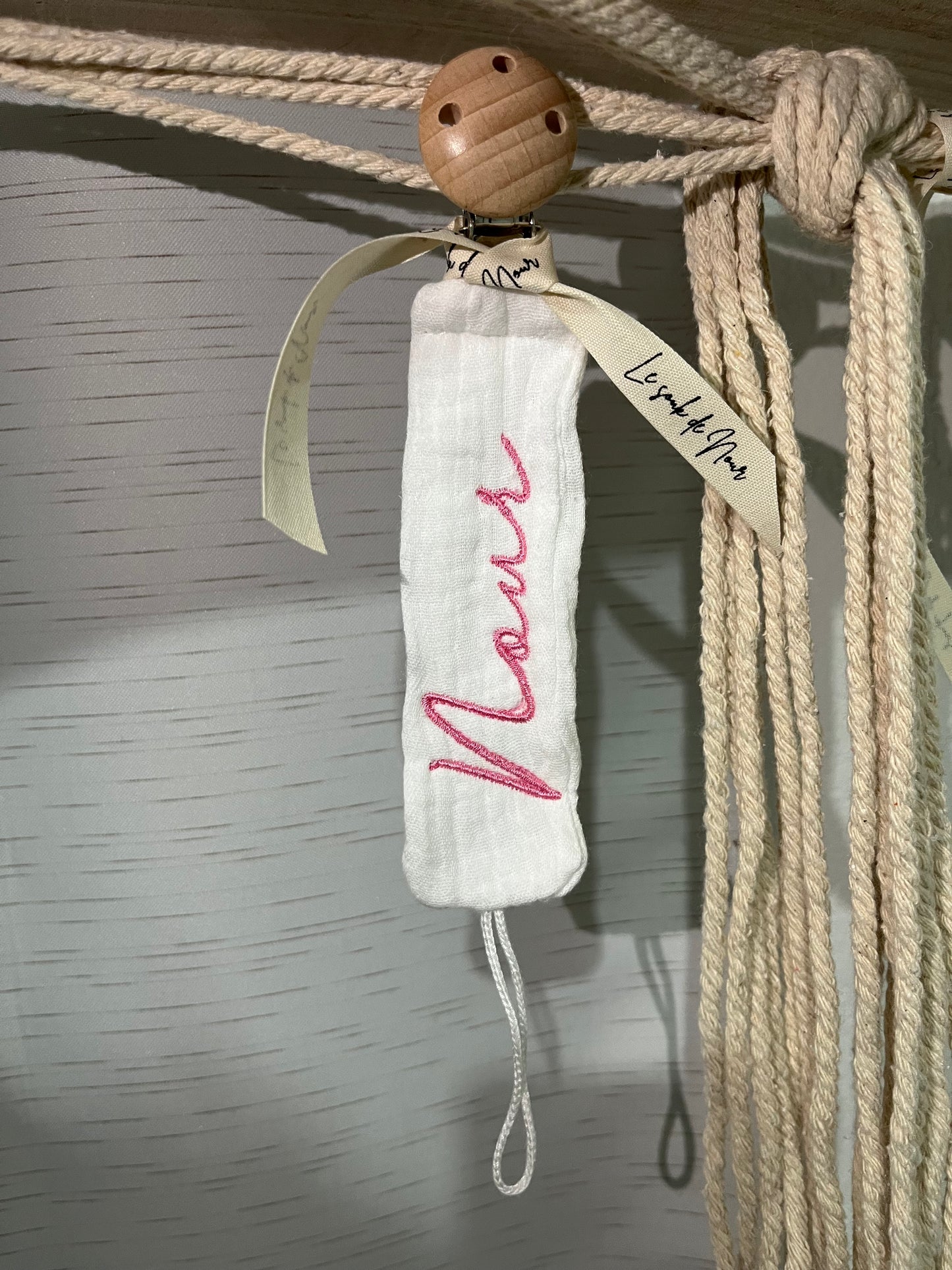 Attache tétine